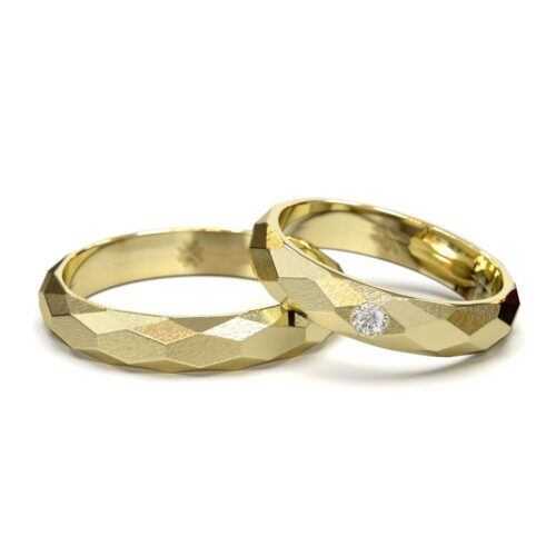 Argollas de Matrimonio Inglés Martillada Oro Amarillo 18kt